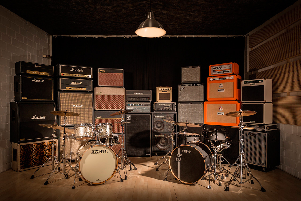 Montaje de escenario DMusic